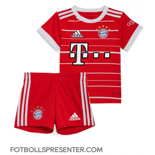 Bayern Munich Matthijs de Ligt #4 Hemmatröja Barn 2022-23 Kortärmad (+ korta byxor)